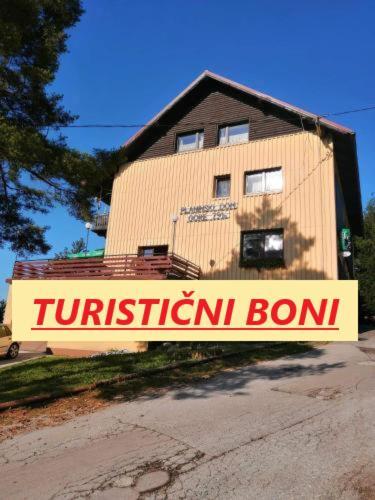 Planinski Dom Gore Aparthotel Dol pri Hrastniku Exterior foto